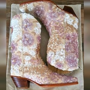 NWT FREE PEOPLE SELINA SEQUIN EMBROIDERED WESTERN BOOTS X